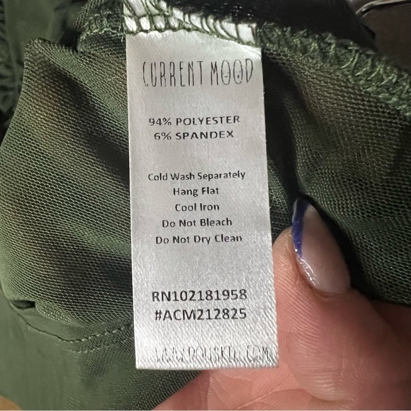 Current Mood nwot | spiked collar mesh blouse in forest. Long sleeves. Size med. - Picture 6 of 7